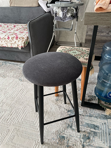 Полубарный стул Гангток крутящийся графит / черный матовый фото покупателя 8