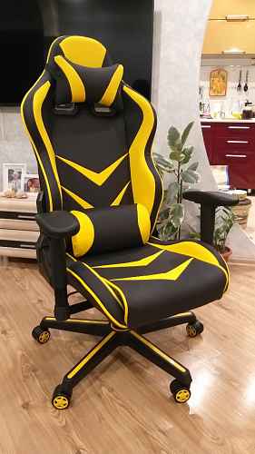 Компьютерное кресло Racer черное / красное фото покупателя 99