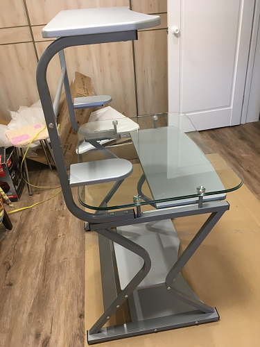 Компьютерный стол Roni фото покупателя 6