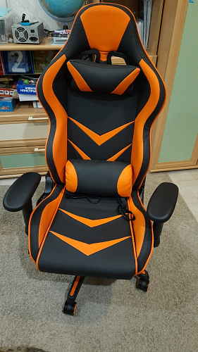 Компьютерное кресло Racer черное / бежевое фото покупателя 141