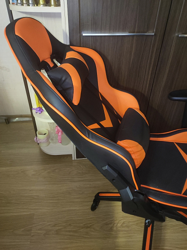 Компьютерное кресло Racer черное / красное фото покупателя 72