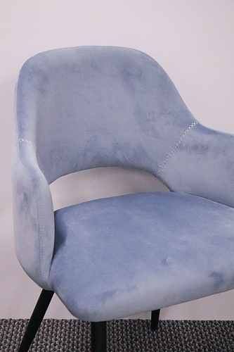 Стул на металлокаркасе Konor dark gray из шоурума 2