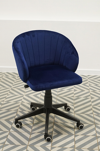 Компьютерное кресло Пард confetti silver серый / черный из шоурума 7