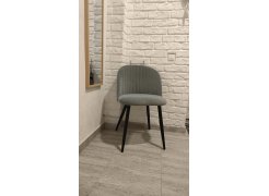 Стул на металлокаркасе Gabi 1 бежевый / черный с серебряными наконечниками фото покупателя 771