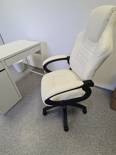 Компьютерное кресло Kadis кремовое фото покупателя 12