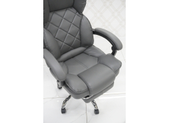 Компьютерное кресло Kolson whitе из шоурума 1