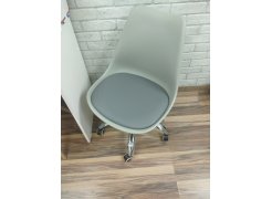 Компьютерное кресло Kolin с подушкой clear / white фото покупателя 440