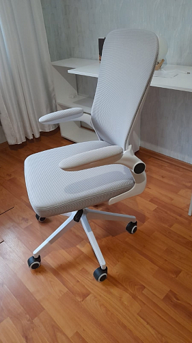 Компьютерное кресло Konfi dark gray / pink / white фото покупателя 196