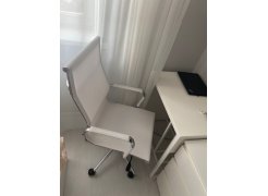 Компьютерное кресло Reus черная сетка / хром фото покупателя 4