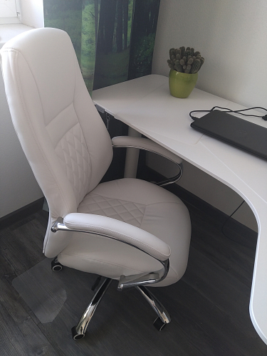 Компьютерное кресло Aragon белое фото покупателя 298