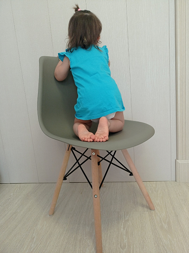 Пластиковый стул Eames PC-015 серый фото покупателя 346