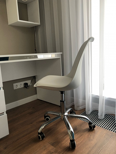 Компьютерное кресло Kolin с подушкой clear / white фото покупателя 233