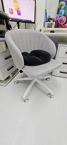 Компьютерное кресло Пард confetti silver серый / черный фото покупателя 174