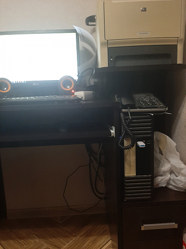 Стол компьютерный Джаз-24 правый белый фото покупателя 71