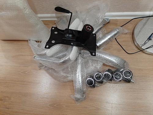 Компьютерное кресло Tongo белое фото покупателя 7