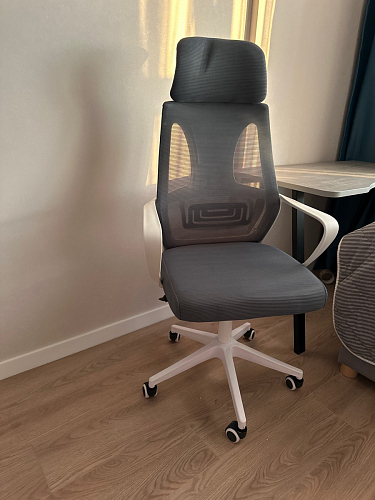 Компьютерное кресло Golem dark gray / white фото покупателя 51