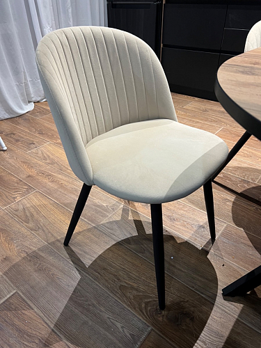 Стул на металлокаркасе Gabi latte / gold / black фото покупателя 169