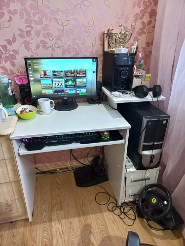 Стол компьютерный Джаз-24 правый белый фото покупателя 26