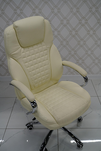 Компьютерное кресло Herd cream из шоурума 2
