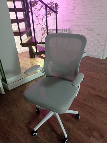 Компьютерное кресло Konfi light gray / blue / white фото покупателя 292