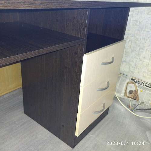 Стол письменный Бриз МДФ волна лайм / ясень светлый фото покупателя 125