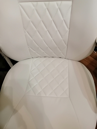 Компьютерное кресло Aragon белое фото покупателя 178