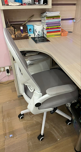 Компьютерное кресло Konfi light gray / white фото покупателя 204