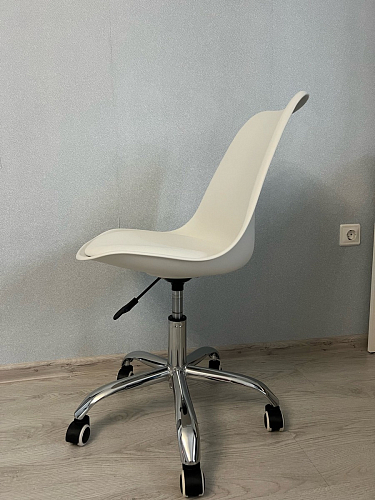 Компьютерное кресло Kolin с подушкой clear / white фото покупателя 278