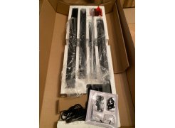 Компьютерный стол Маркос 140х80 светло-серый / черный фото покупателя 29