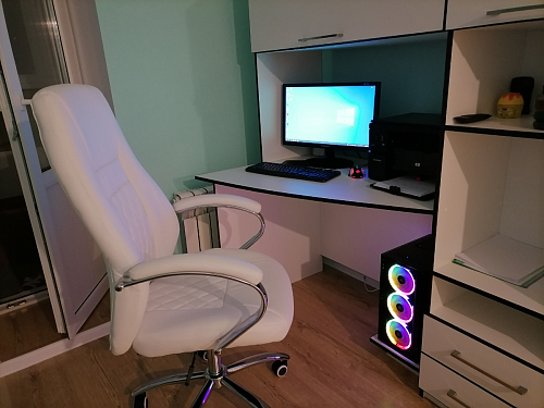 Компьютерное кресло Aragon белое фото покупателя 10