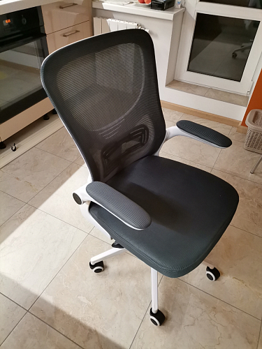 Компьютерное кресло Konfi light gray / white фото покупателя 312