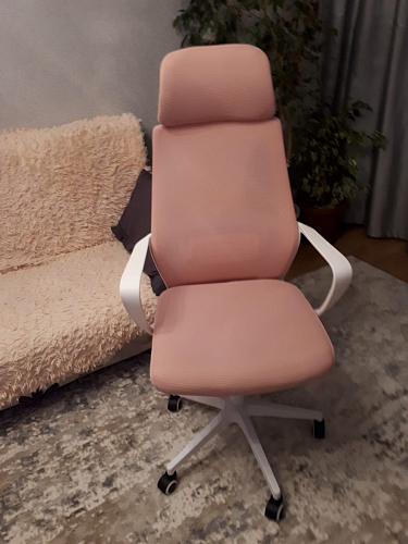 Компьютерное кресло Golem black / white фото покупателя 30