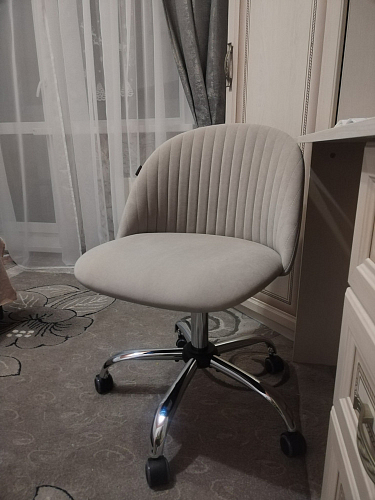 Компьютерное кресло Melody черное фото покупателя 74