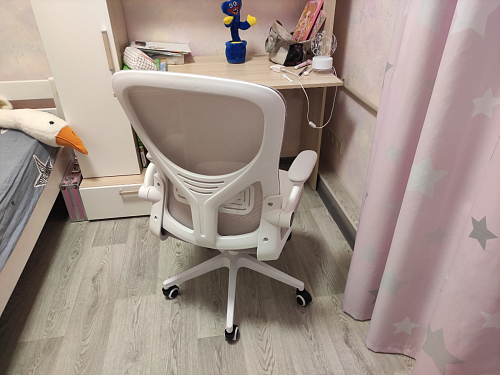 Компьютерное кресло Konfi light gray / white фото покупателя 186