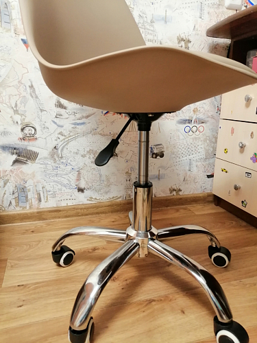 Компьютерное кресло Kolin с подушкой clear / white фото покупателя 179