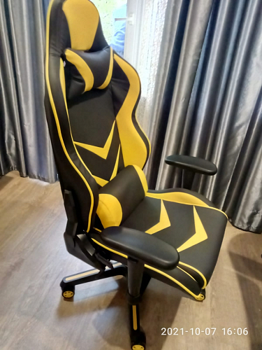 Компьютерное кресло Racer черное / оранжевое фото покупателя 183