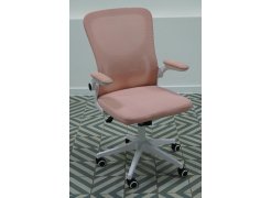 Компьютерное кресло Konfi light gray / white из шоурума 4