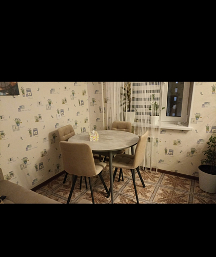 Стул на металлокаркасе Чилли К черный / зеленый фото покупателя 393