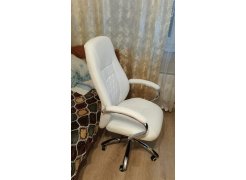 Компьютерное кресло Aragon белое фото покупателя 279