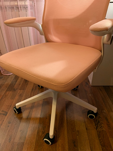 Компьютерное кресло Konfi light gray / white фото покупателя 60