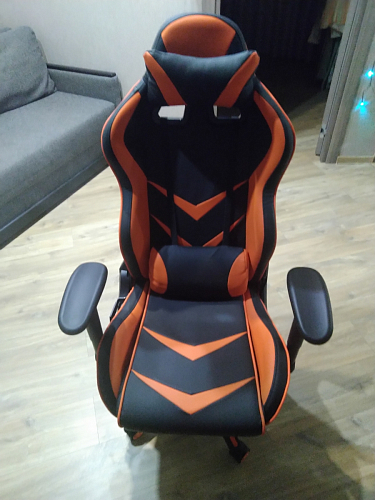 Компьютерное кресло Racer черное / красное фото покупателя 153