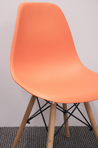 Стул Eames PC-015 yellow из шоурума 4