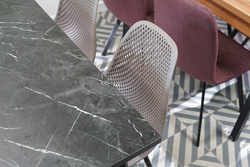 Стеклянный стол Агни 110 королевский мрамор / черный матовый из шоурума 6