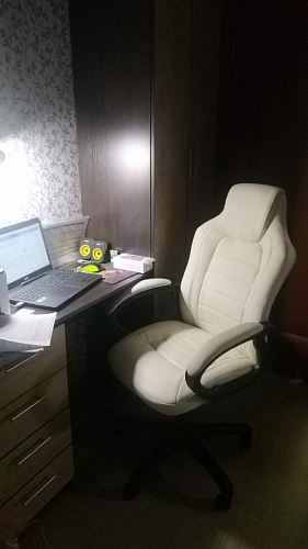 Компьютерное кресло Kadis кремовое фото покупателя 66