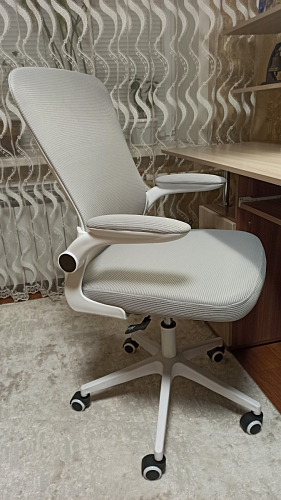 Компьютерное кресло Konfi light gray / white фото покупателя 87