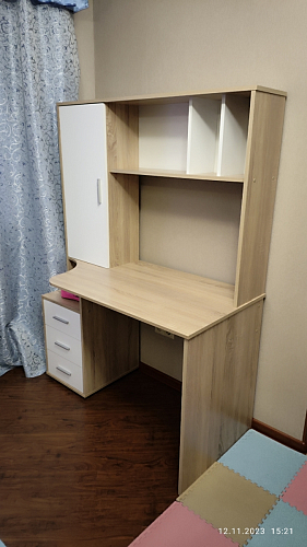 Стол компьютерный КСТ-16 бетон / белый фото покупателя 76