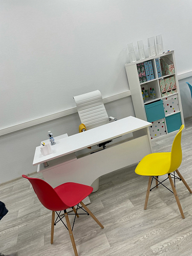 Пластиковый стул Eames PC-015 серый фото покупателя 292