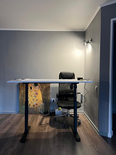 Компьютерный стол Маркос с механизмом подъема 120х75х75 черный / кантри орех фото покупателя 26