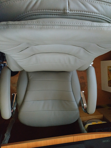 Компьютерное кресло Tomar черное фото покупателя 47