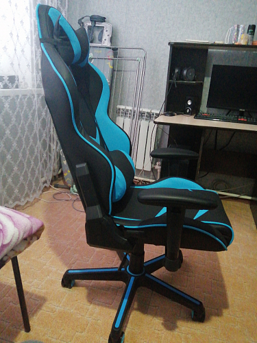 Компьютерное кресло Racer черное / красное фото покупателя 63